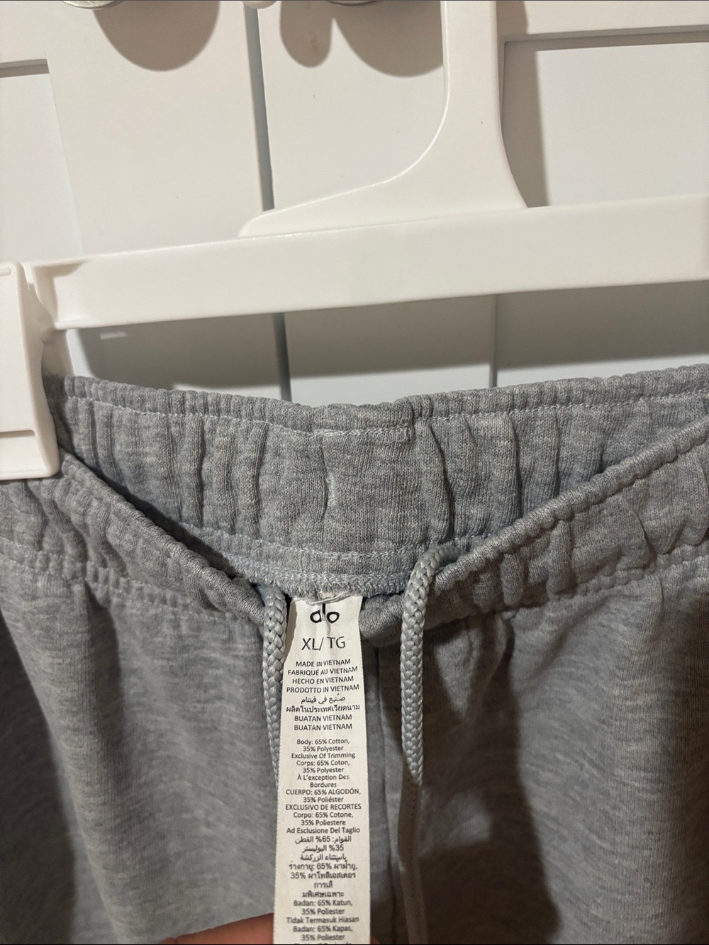 ALO Accolade Sweatpant - Picture 8 of 8